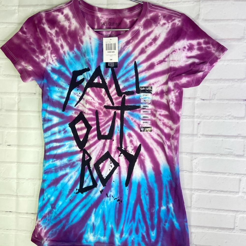 Fall Out Boy Logo Tie Dye Graphic Print T-Shirt Tee Women's Juniors Size S